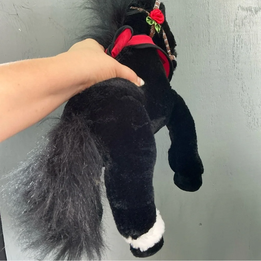 VGU-17”2003 Wells Fargo Bank Legendary  Black Toy Horse StuffedAnimal TOYS R US - Picture 5 of 9